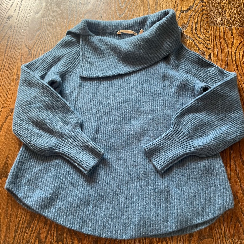 Soft Surroundings 100% Cashmere Cowl Neck Sweater in Blue